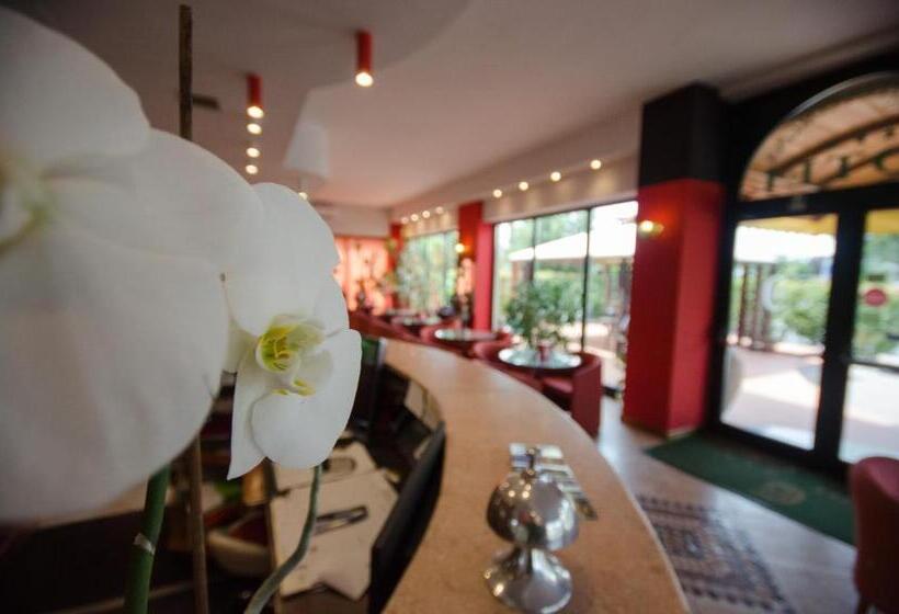 فندق Duca Della Corgna