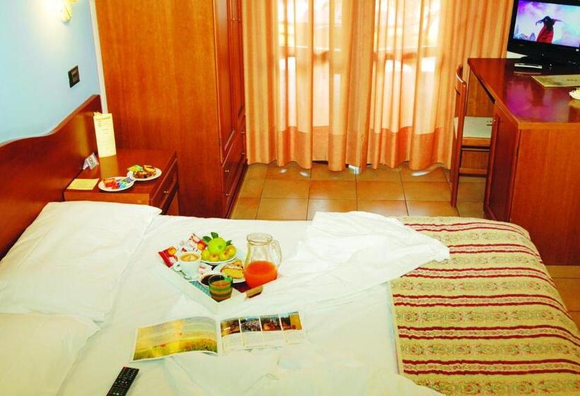 فندق Duca Della Corgna