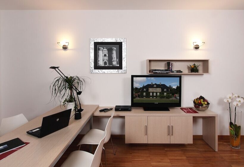 Euro Hotel Residence