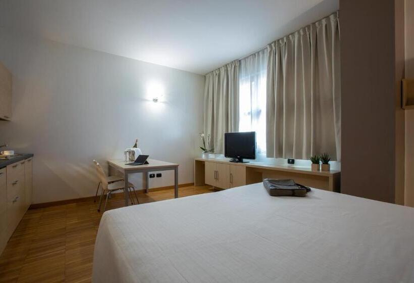 Euro Hotel Residence