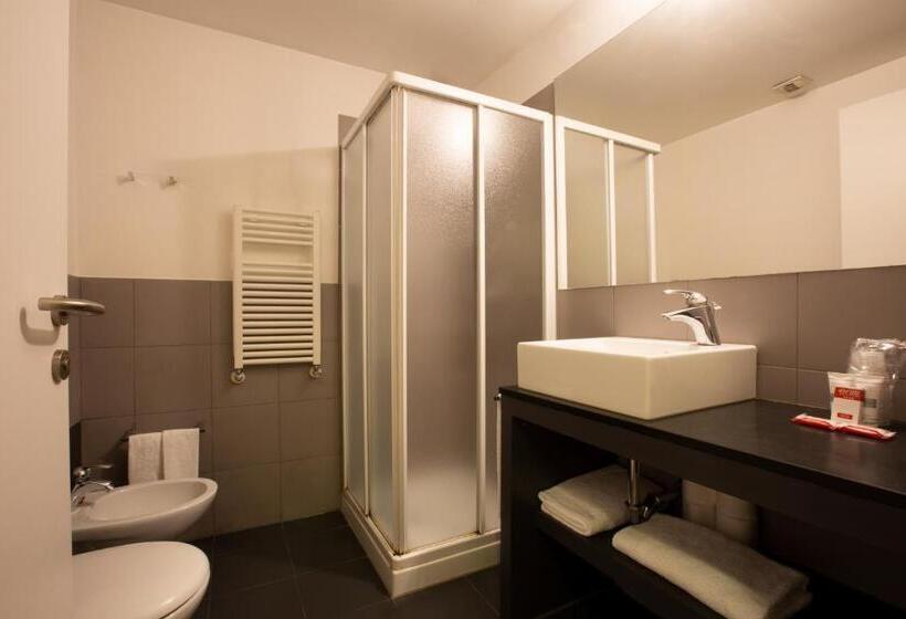 Euro Hotel Residence