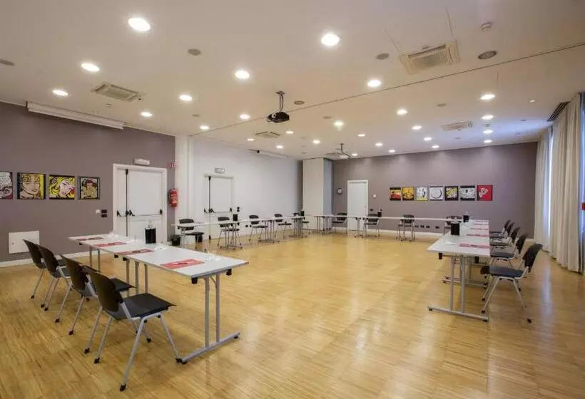 Euro Hotel Residence