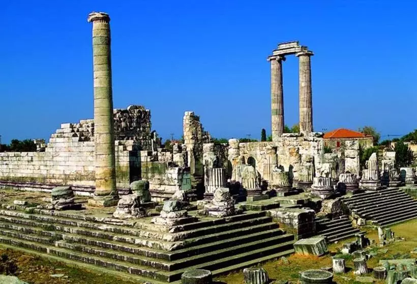 Отель Grand Didyma