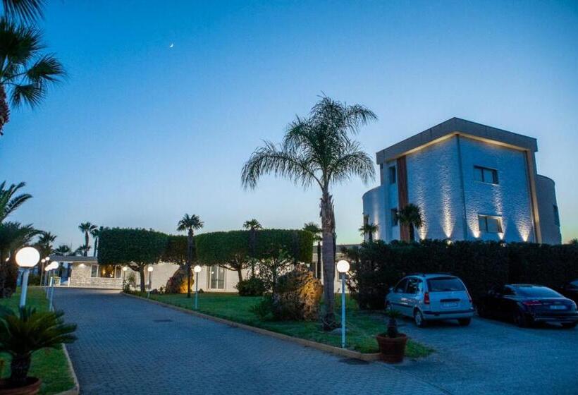 Отель Il Partenone Resort