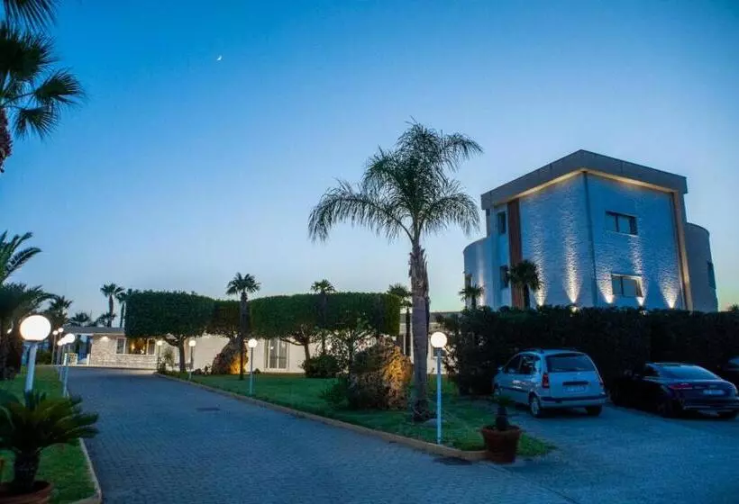 Отель Il Partenone Resort