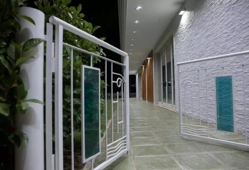 Отель Il Partenone Resort