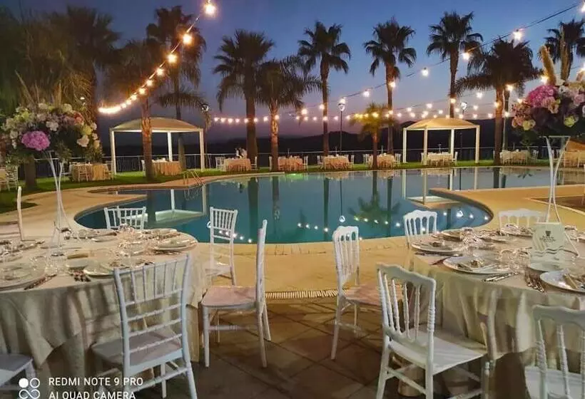 Отель Il Partenone Resort