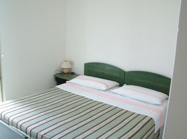 בית מלון כפרי La Ginestra