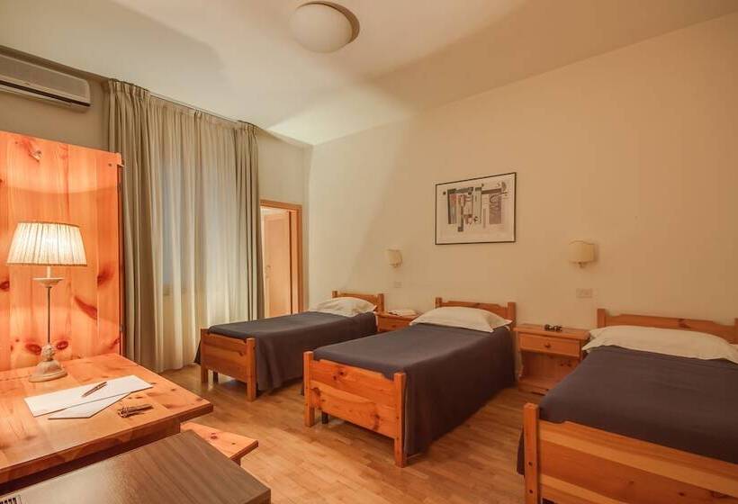 בית מלון כפרי La Pace