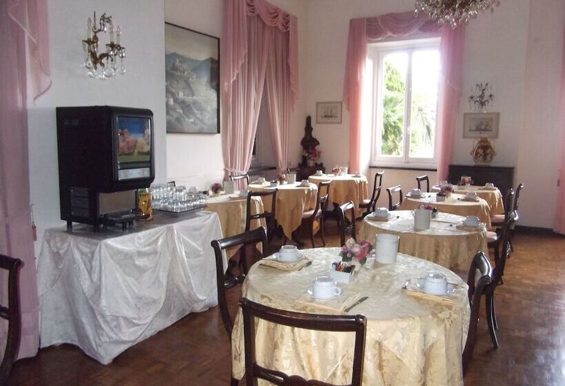 酒店 La Velacastello Il Rifugio