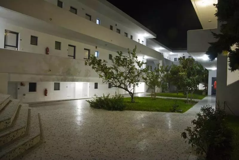 호텔 Marebello Beach Resort