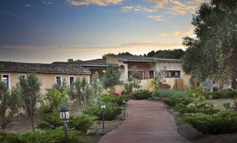 Felix Hotels   Country Resort Parco Degli Ulivi