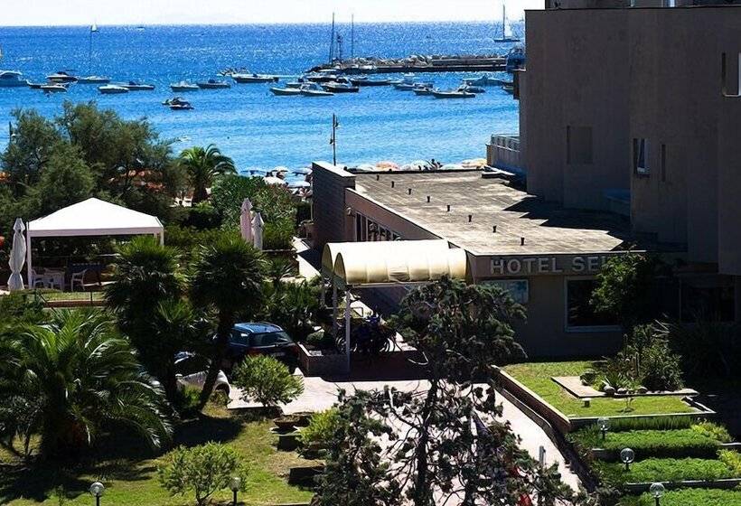 בית מלון כפרי Select