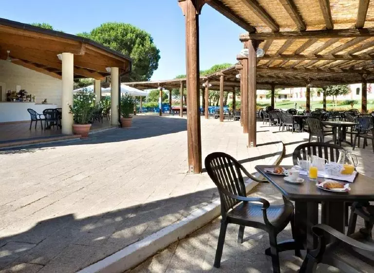 Отель Th Marina Di Pisticci  Ti Blu Village