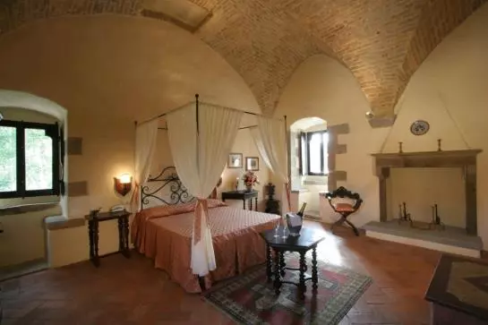 Отель Relais Torre Santa Flora