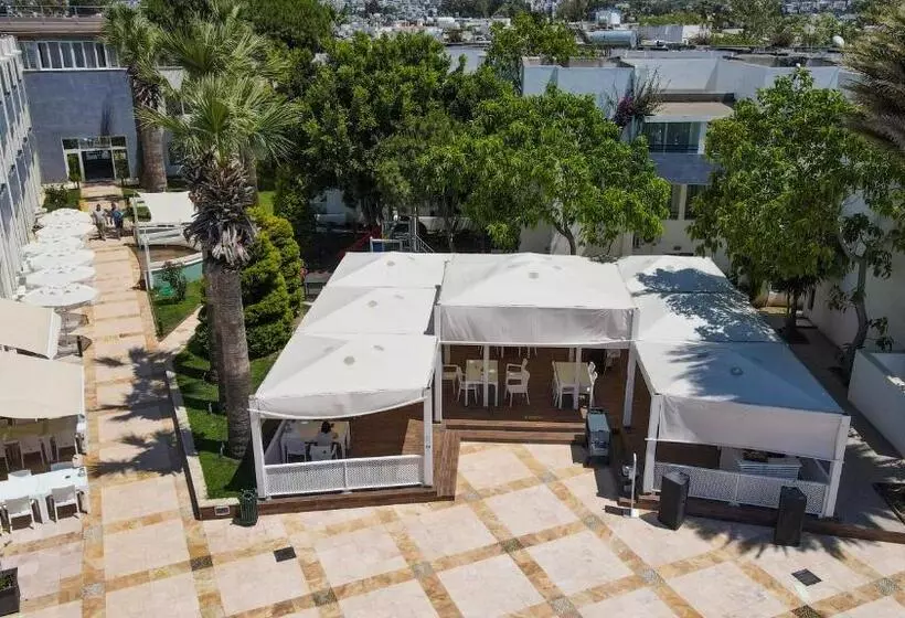 Yelken Mandalinci Spa & Wellness Hotel   All Inclusive