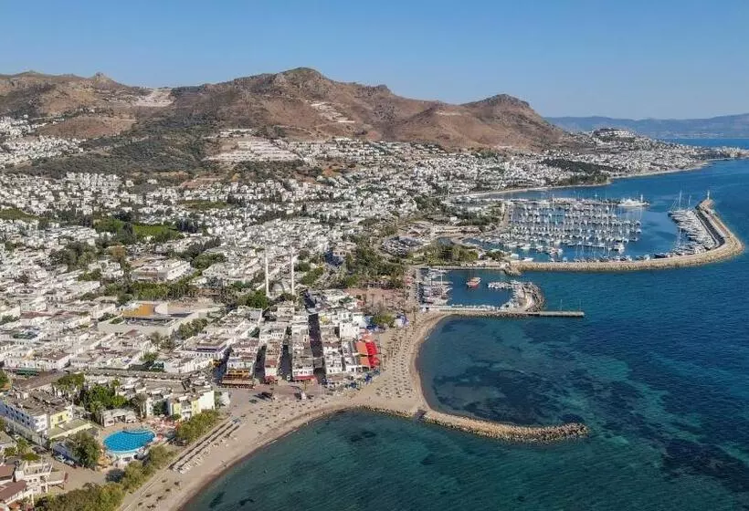 Yelken Mandalinci Spa & Wellness Hotel   All Inclusive