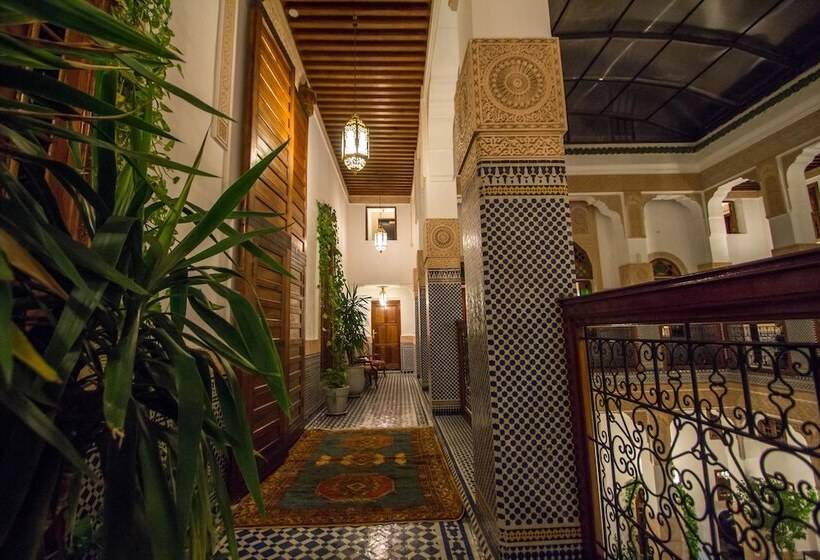 Riad Myra