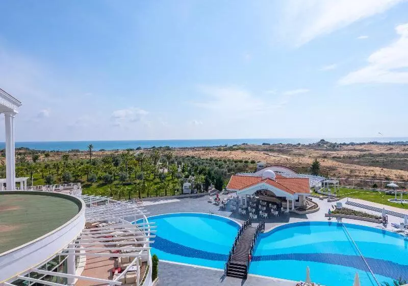 Roma Beach Resort & Spa