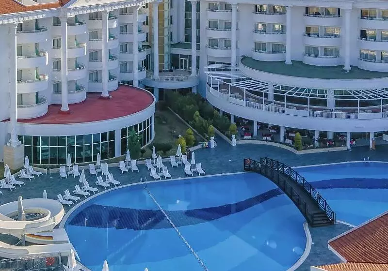 Roma Beach Resort & Spa