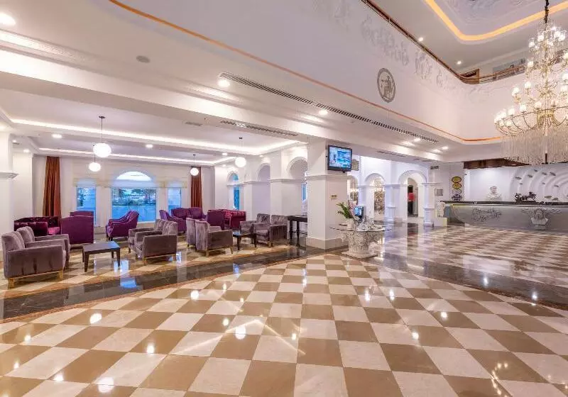 Roma Beach Resort & Spa