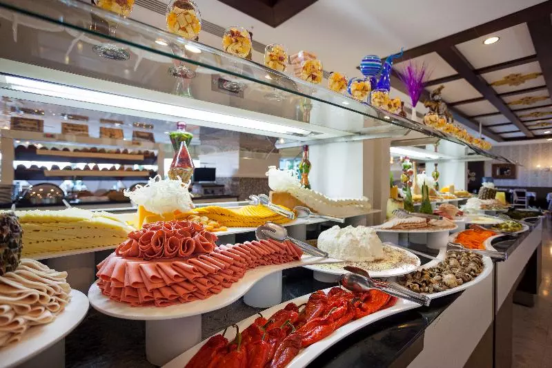 Roma Beach Resort & Spa