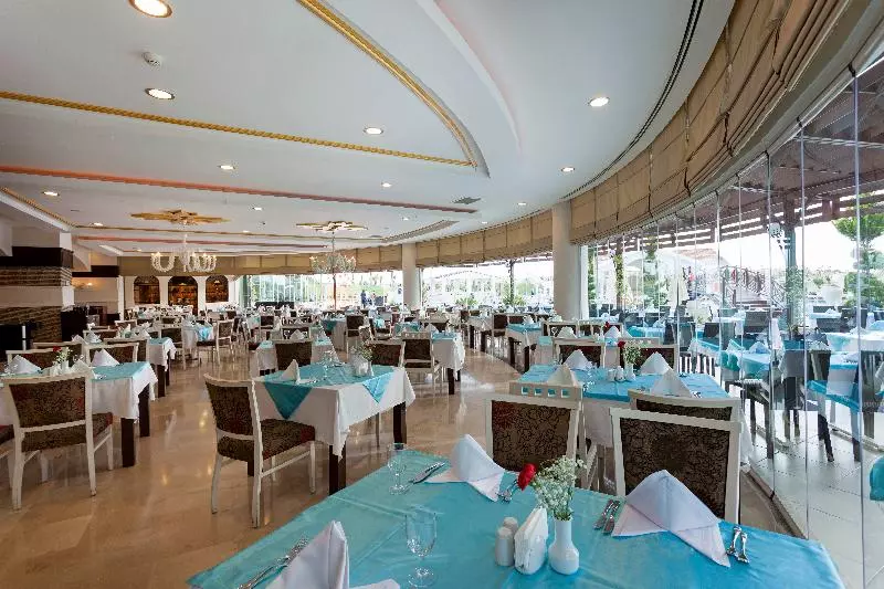 Roma Beach Resort & Spa