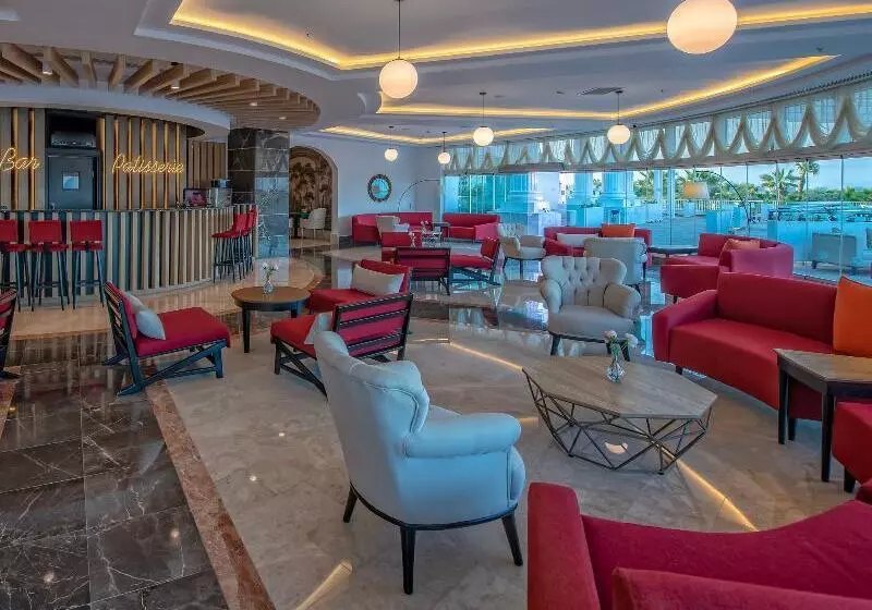 Roma Beach Resort & Spa