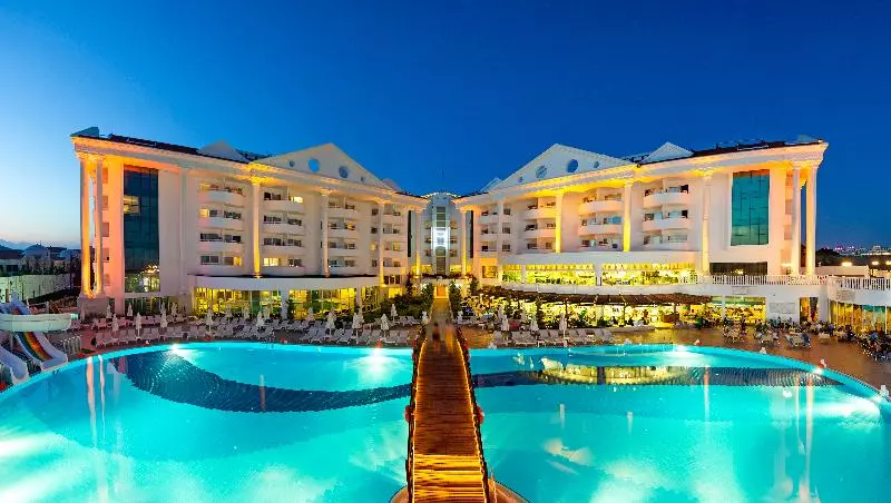 Roma Beach Resort & Spa