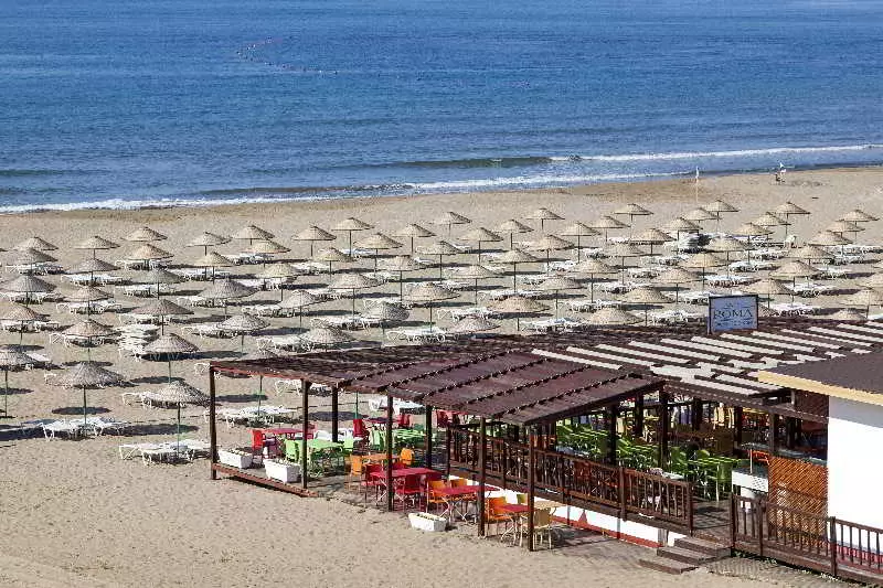 Roma Beach Resort & Spa