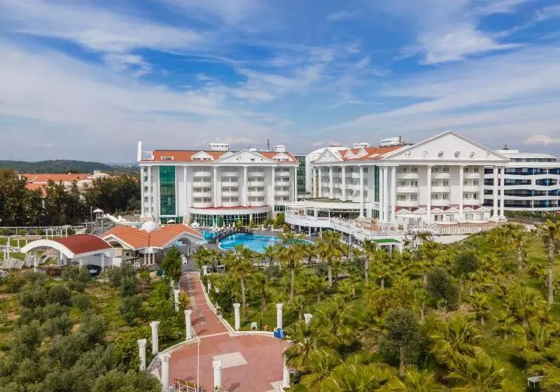 Roma Beach Resort & Spa