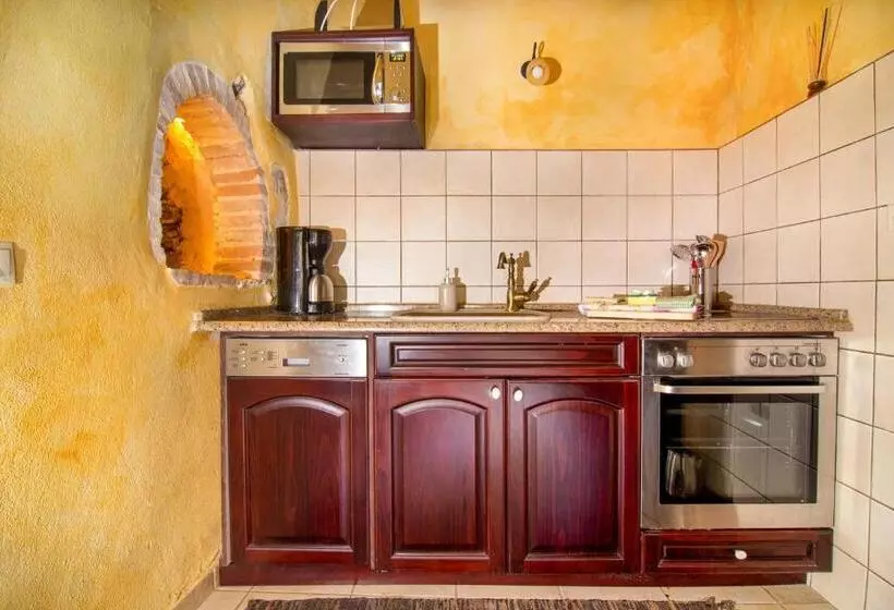 Samonas Traditional Villas