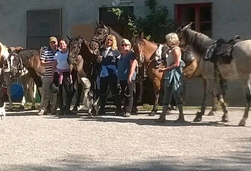 Общежитие Centre De Vacances Mari Philippe