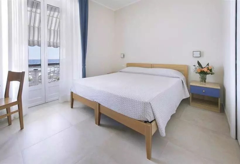 ホテル Albergo Teresa