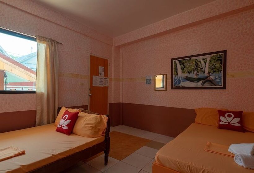 בית מלון כפרי Buena Lynne S Lodging