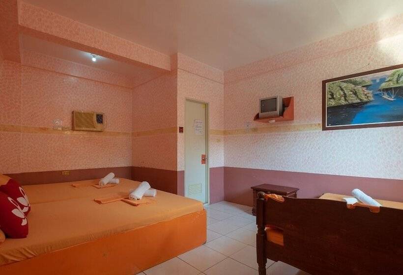 בית מלון כפרי Buena Lynne S Lodging