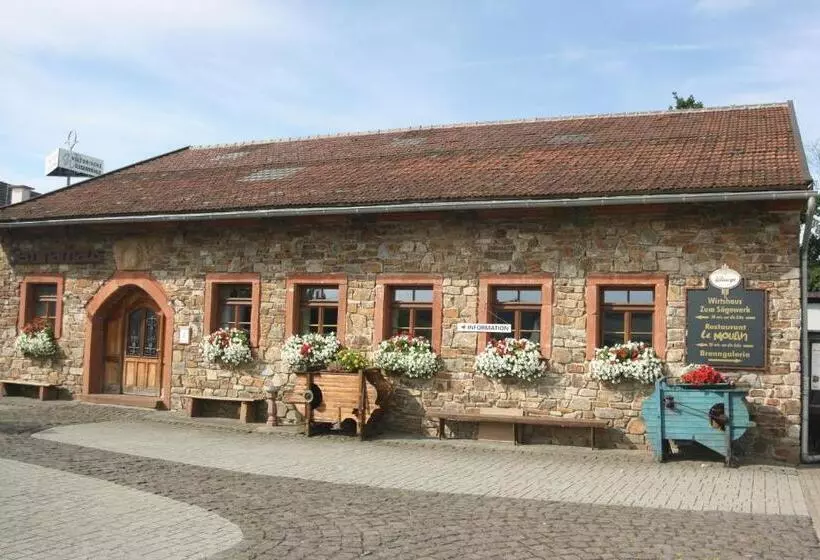 Hotelli Historische Wassermuhle