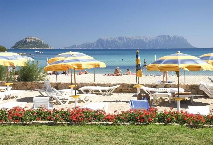 ホテル Residence Baia Caddinas