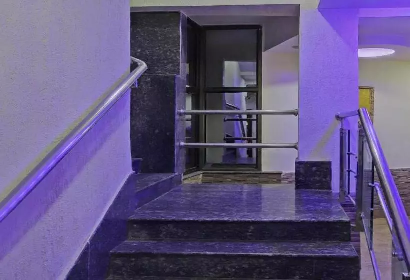 Hotel Treebo Archie Regency