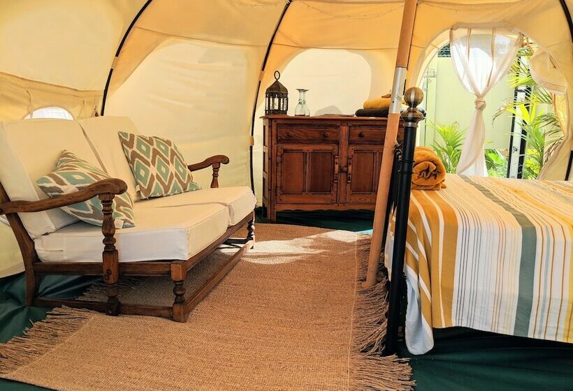 هتل Wild Lotus Glamping