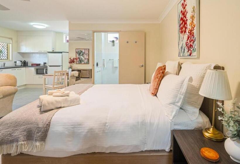 펜션 The Guesthouse Maleny