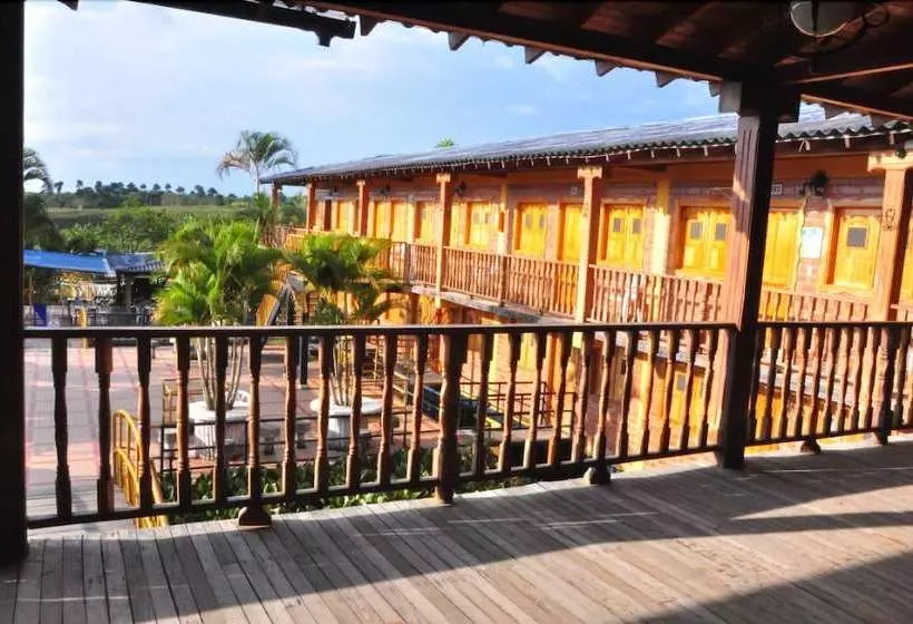 Hotelli Campestre Las Bailarinas
