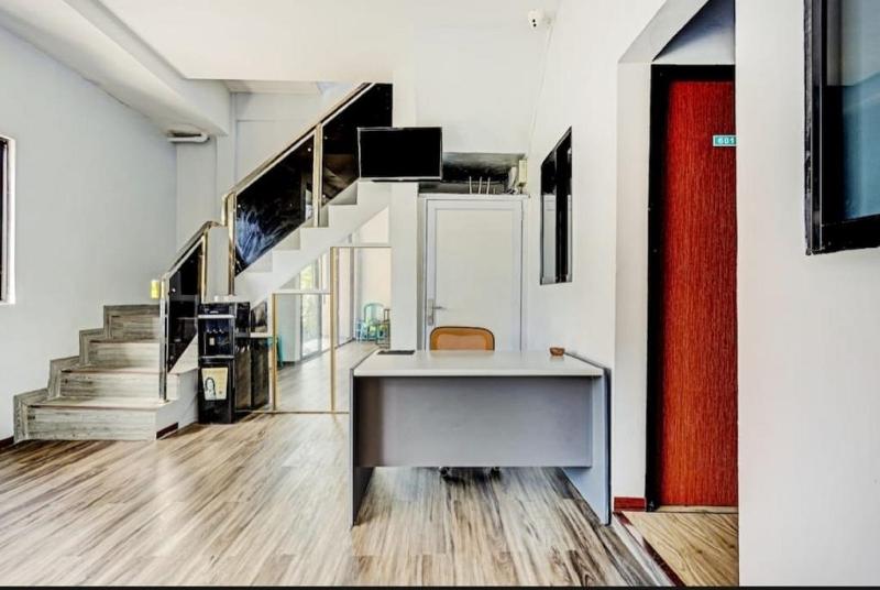 ホテル Oyo 90527 Homestay 81 Baloi  A