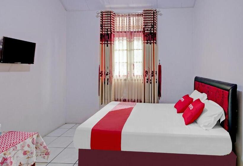 فندق Oyo 90543 Annur Guest House Syariah