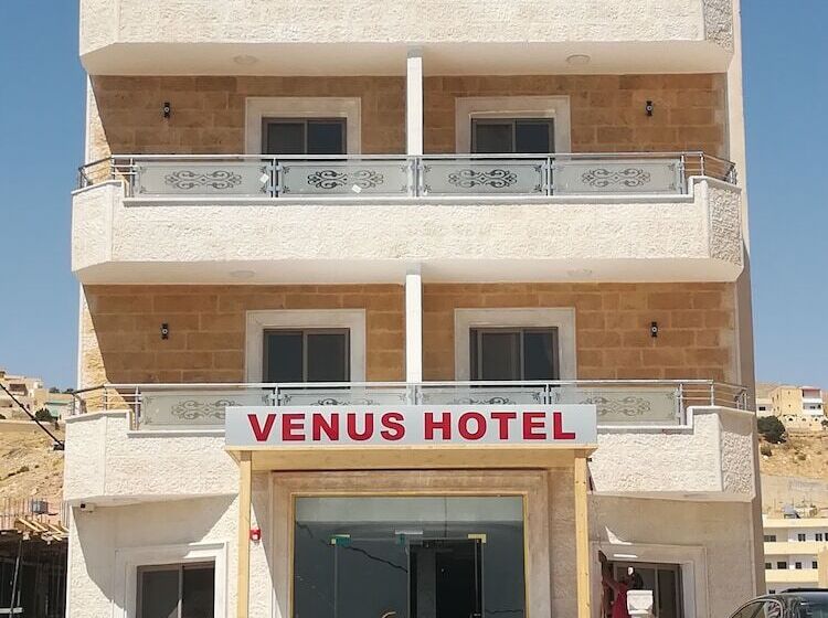 هتل Petra Venus