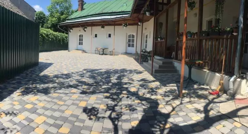 ペンション Gelena гостьовий двір
