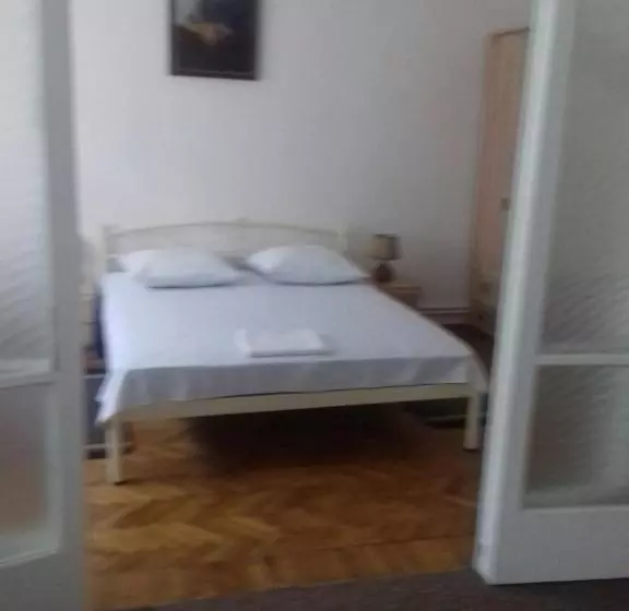 ペンション Gelena гостьовий двір