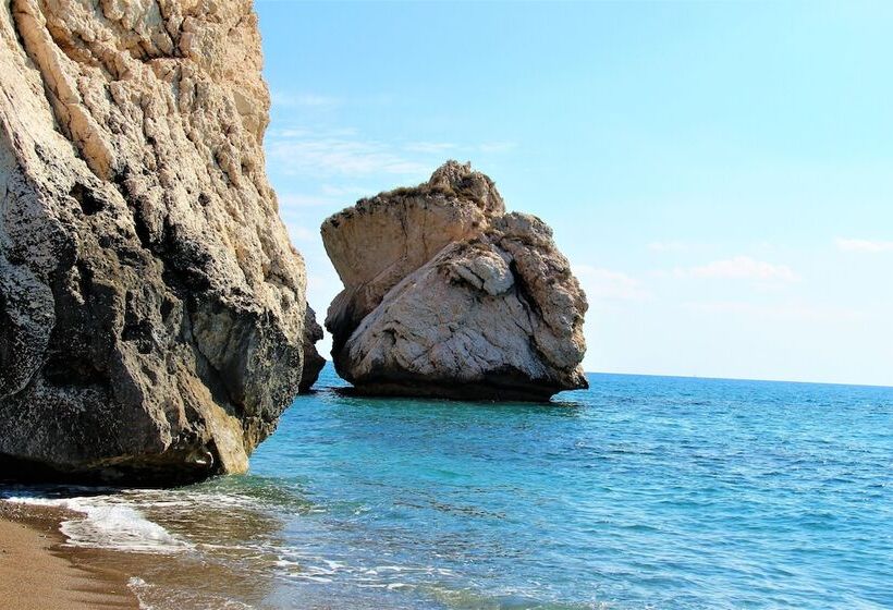 Pensão Isminis Petroktisto