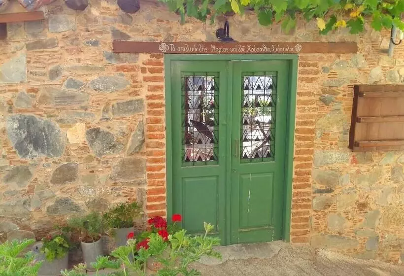 Majatalo Isminis Petroktisto