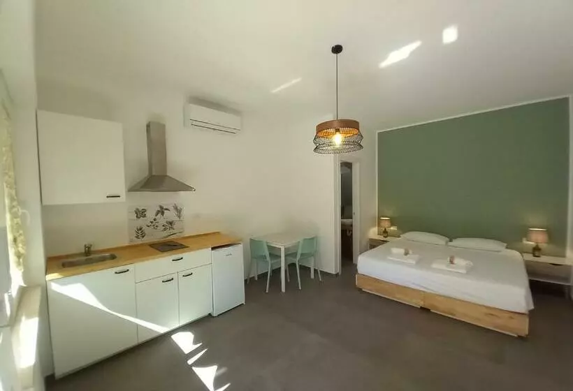 تختخواب و صبحانه Amare Matera Comfortable Rooms